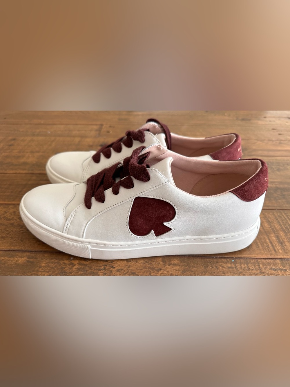 Kate Spade Fez Leather Sneakers White Burgundy Spade Logo Women's Size 10B